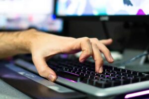 Clavier logitech gamer clavier logitech craft clavier ergonomique professionnel clavier sans fil clavier ergonomique compact clavier logitech k800 clavier logitech rgb
